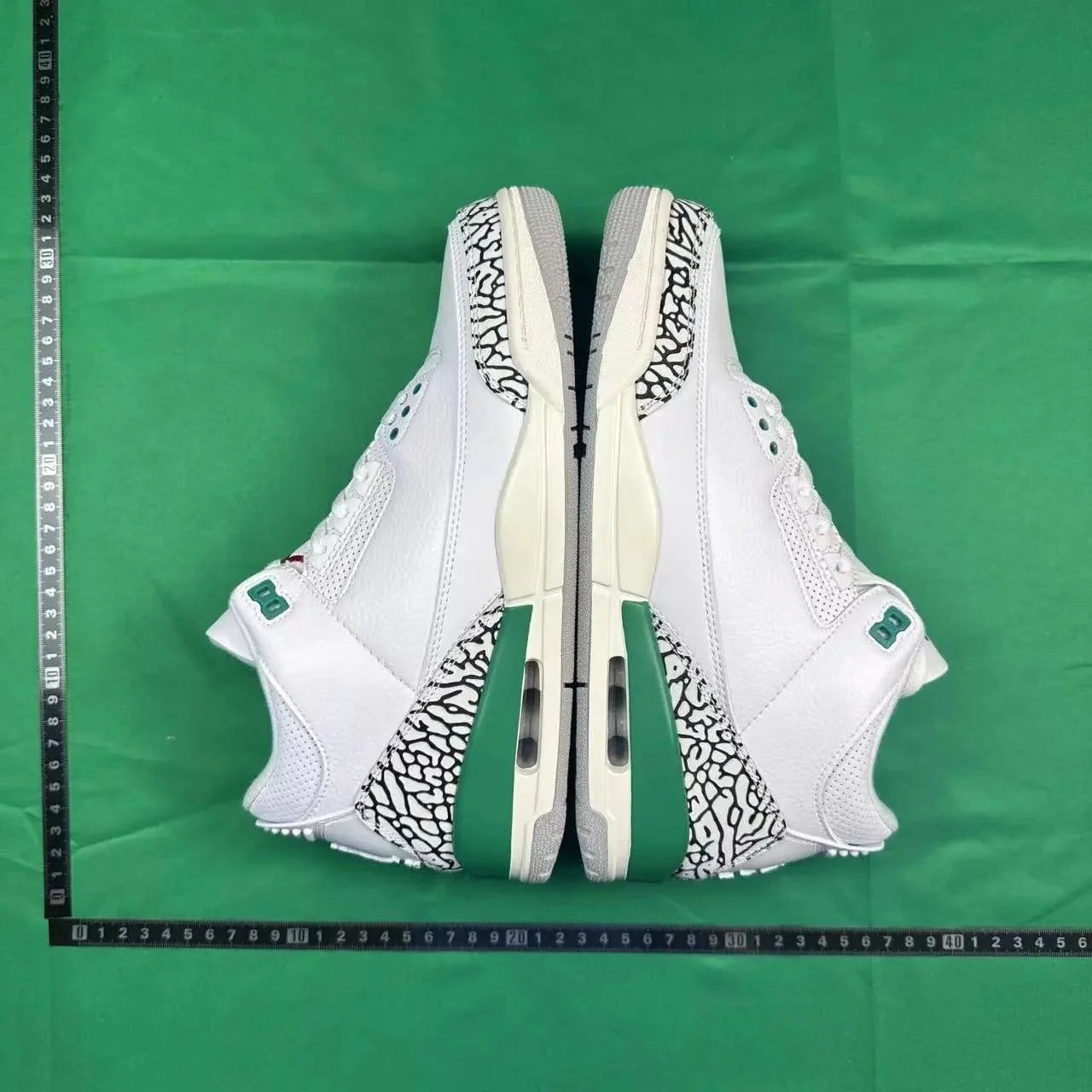 Air Jordan 3 White Elephant Print Sneakers - 7