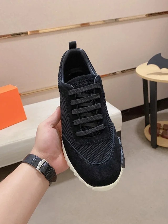 Unbranded Sneakers Low-top lace-up with ribbed sole and heel accent product detail image 12