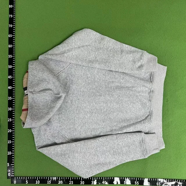 Burberry Hoodies & Sweatshirts Check-lined zip-up hoodie product detail image 3