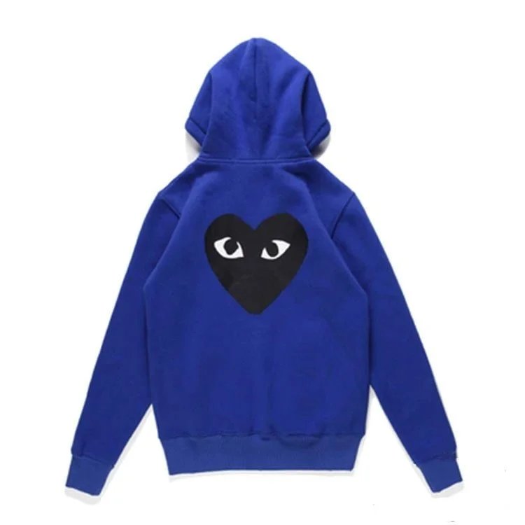 毛圈蓝色开衫背后大黑心