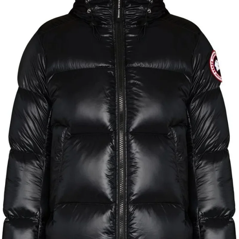 C Canada Goose glossy black with red badge