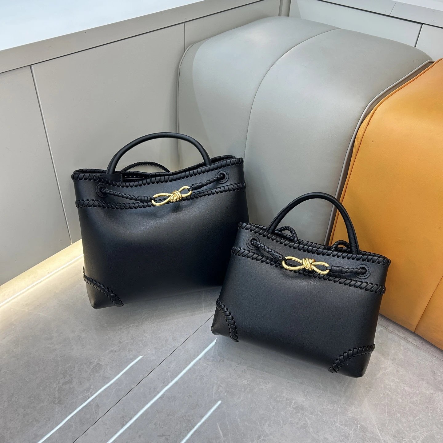 Leather Tote Bag Black Minimalist Style