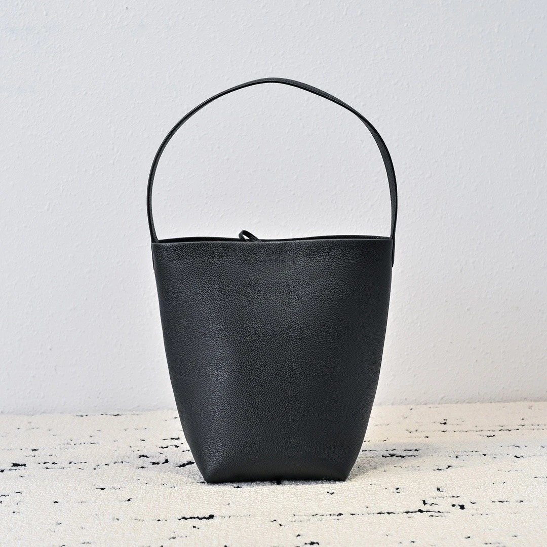 Minimalist Leather Bucket Black Handbag
