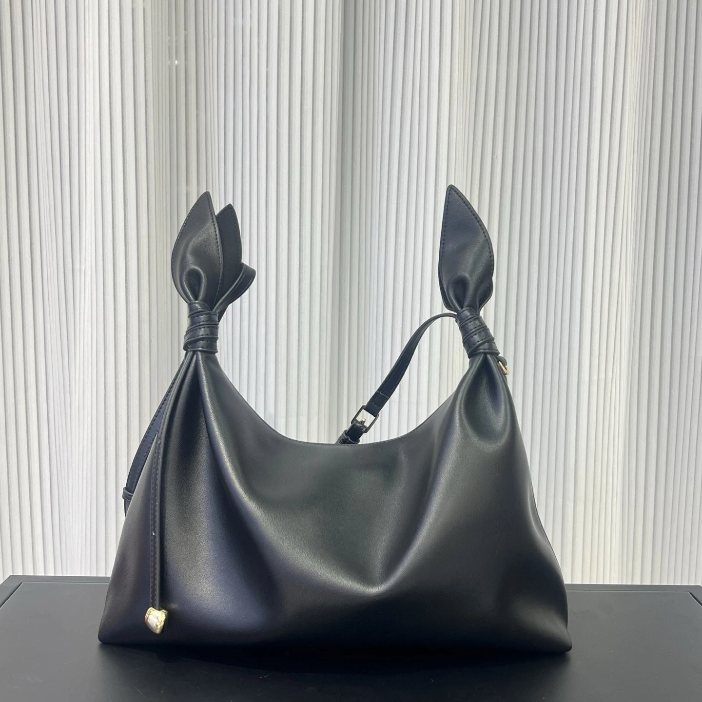 Leather Bow Handle Black Fashion Tote Bag