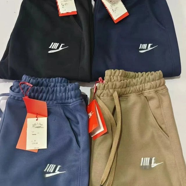 Nike Sweatpants: seller detail photo 9