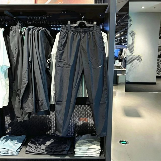 Nike Tracksuit: seller detail photo 2