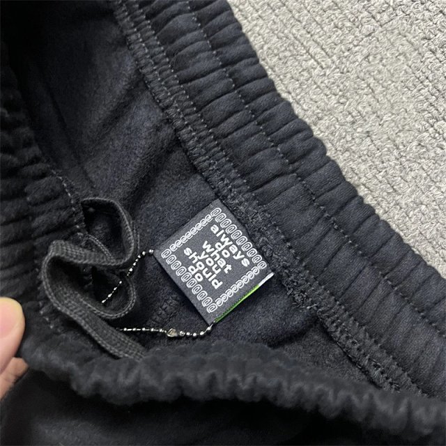 ADWYSD Short: seller detail photo 14
