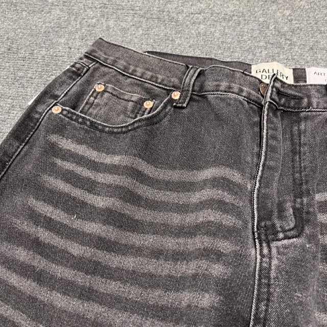 Gallery Dept jeans: seller detail photo 6