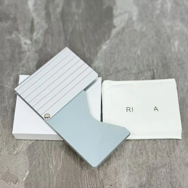 Rimowa Aluminium Wallet: seller detail photo 6