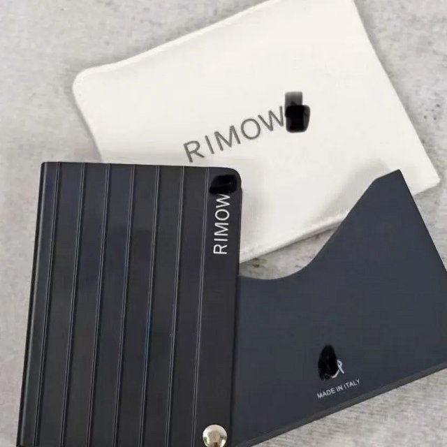 Rimowa Aluminium Wallet: seller detail photo 4