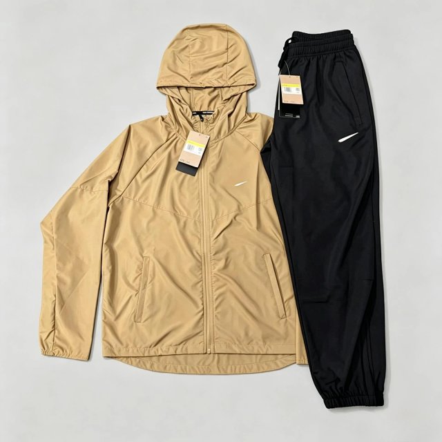 Nike Tracksuit: seller detail photo 14