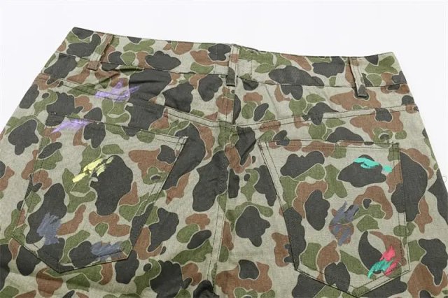 Gallery Dept Short: seller detail photo 5
