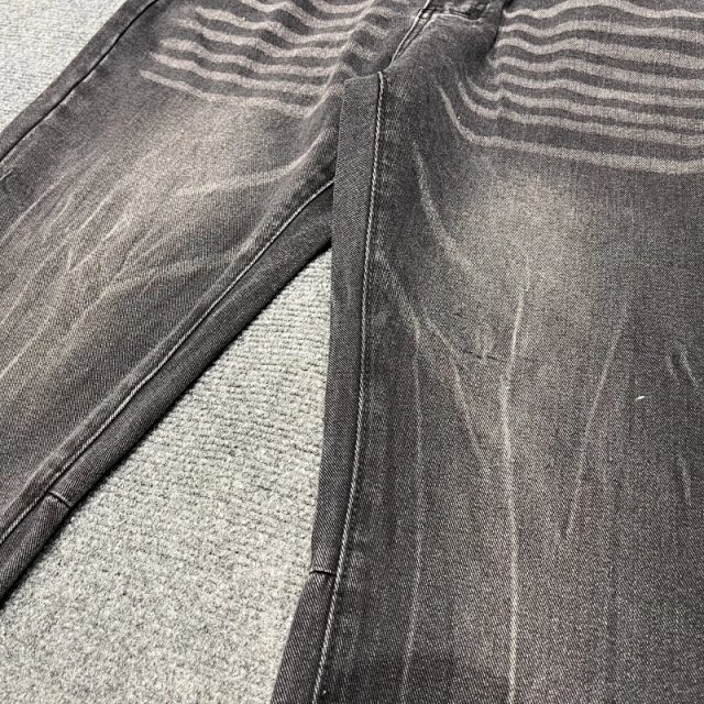 Gallery Dept jeans: seller detail photo 7