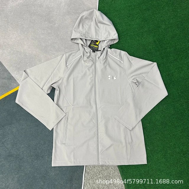 On Running Sports Jacket: seller detail photo 9