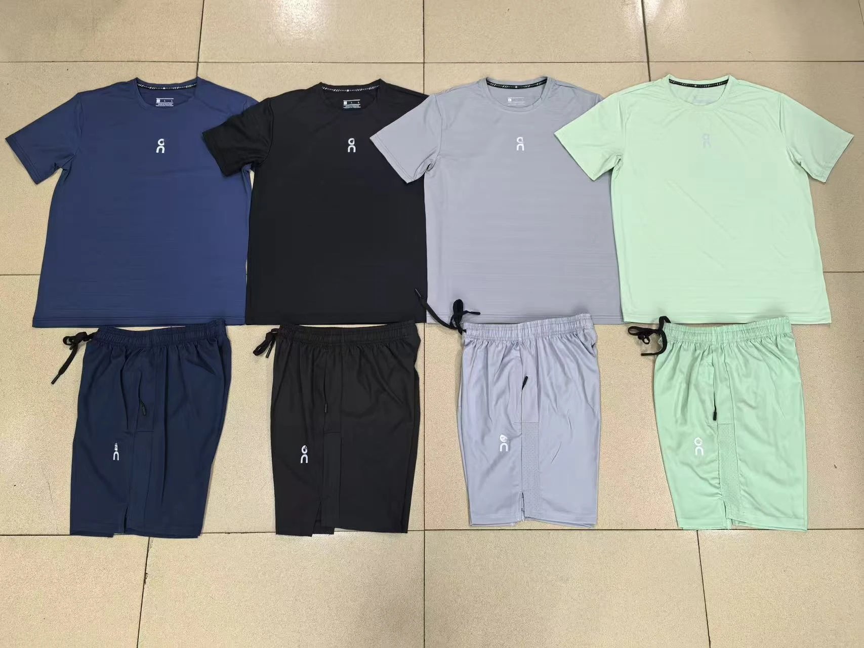 On Running Set | 4 colorways