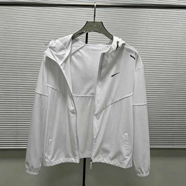 Nike Windrunner Running Jacket: seller detail photo 9