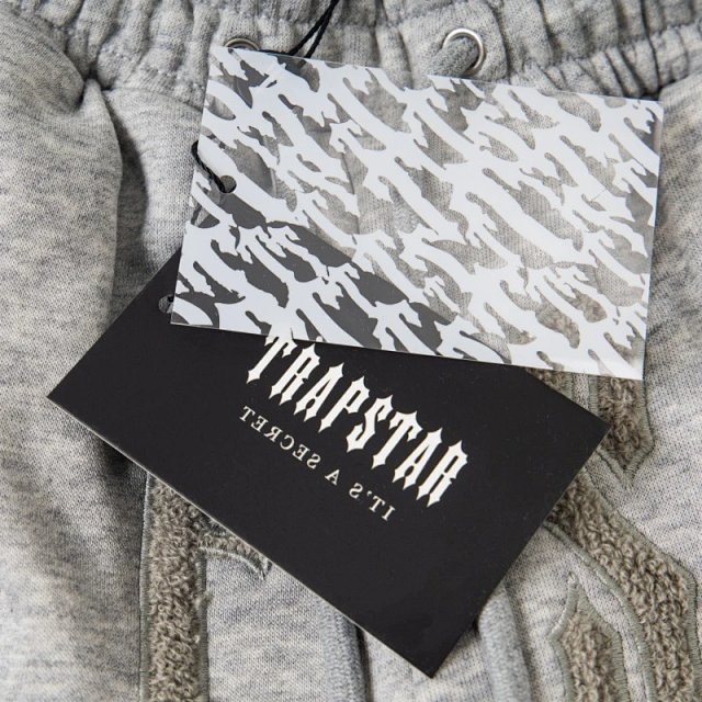 Trapstar Arch Chenille Decoded Short: seller detail photo 7