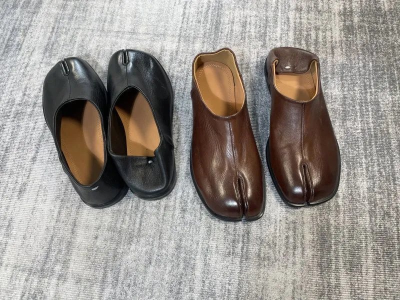 Soft Horse Leather Tabi Split-Toe Flat Shoe photo 8