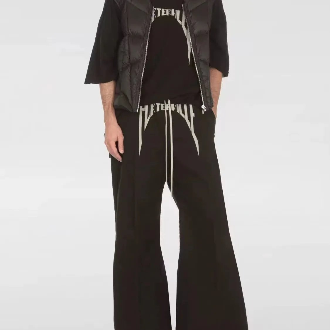 RO Logo Embroidered Flare Pants