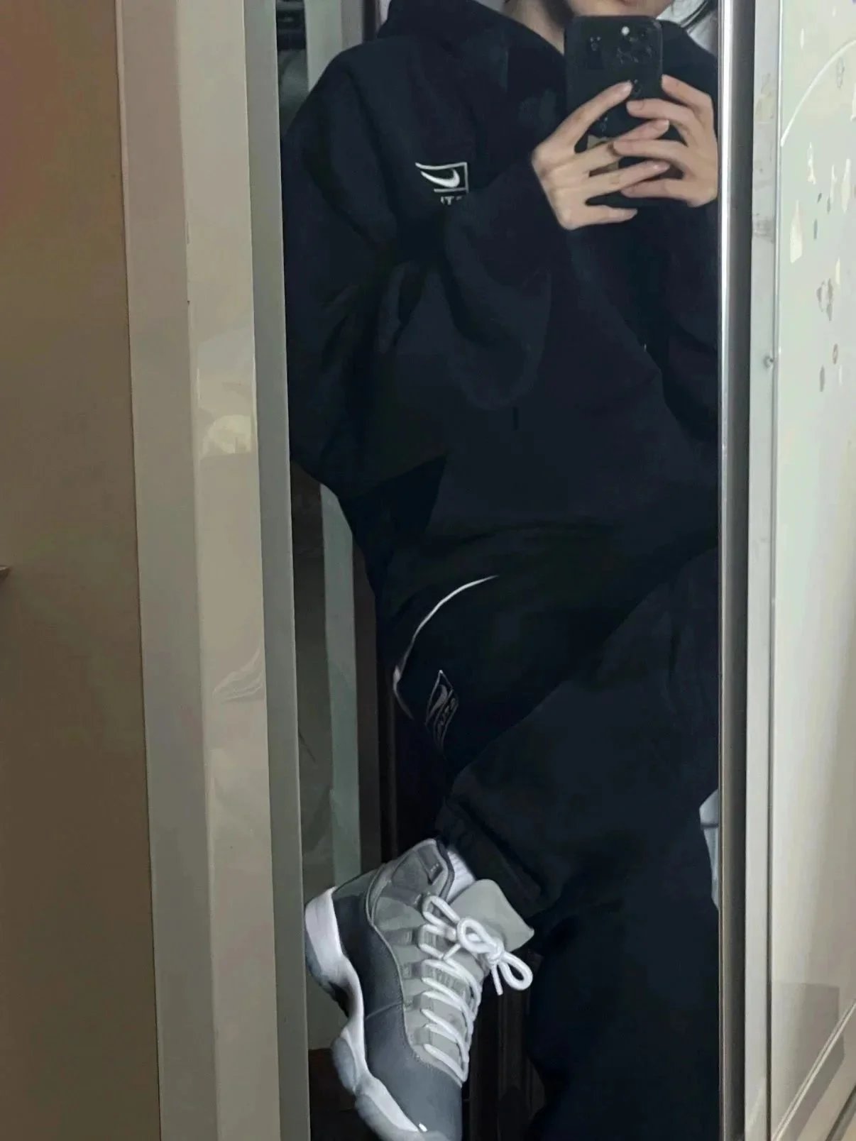 Stüssy x Nike City Series Black Hoodie and Sweatpants Set - 11