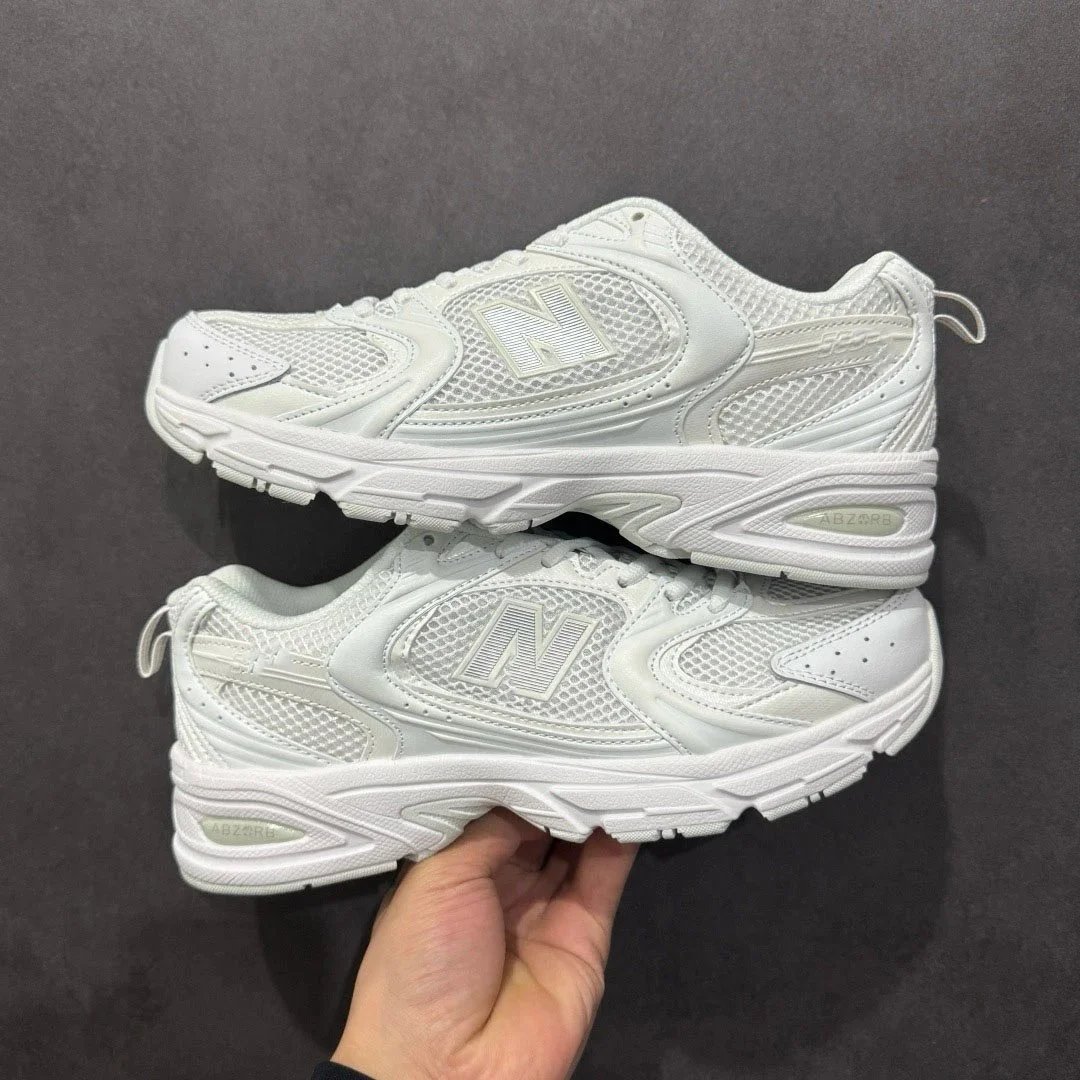 N-word mesh shoes