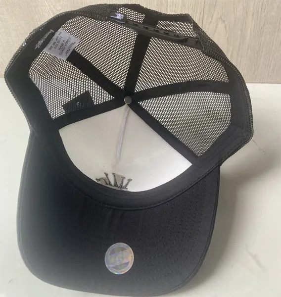 Stüssy Crown Logo Trucker Cap White/Black Baseball Cap - 5