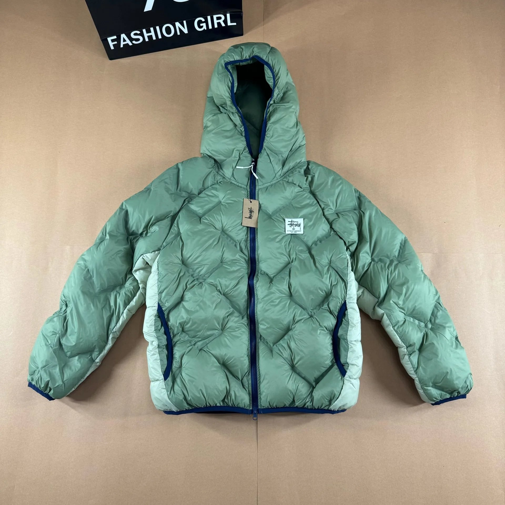 Stüssy Diamond Quilted Hooded Down Jacket Gray - 6