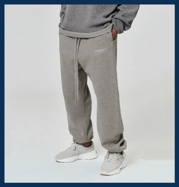 Fear of God Essentials Relaxed Fit Sweatpants Black - 11