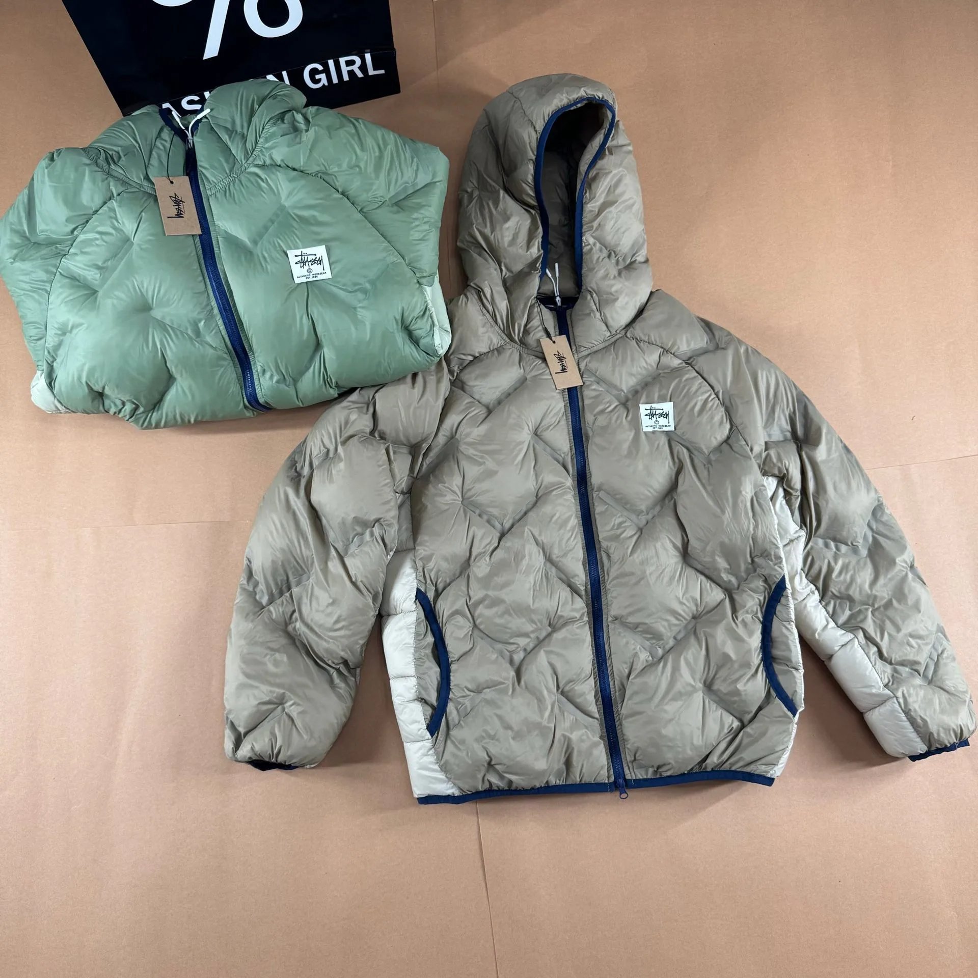 Stüssy Diamond Quilted Hooded Down Jacket Gray - 4