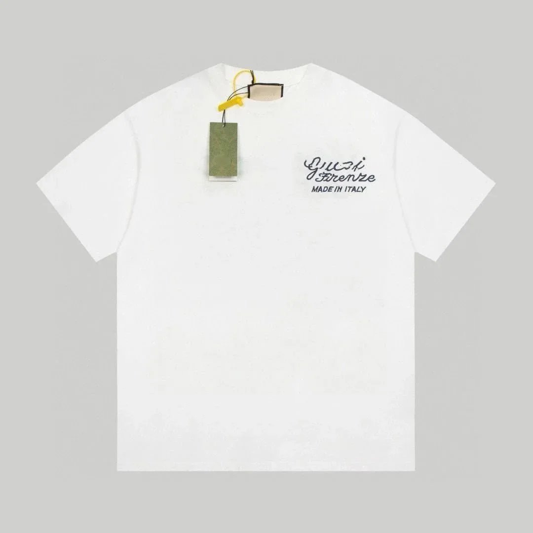 Gucci T-Shirts Short-Sleeve Graphic Print — 31
