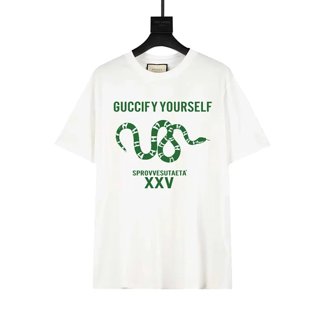 Gucci T-Shirts Short-Sleeve Snake Graphic product detail image 3