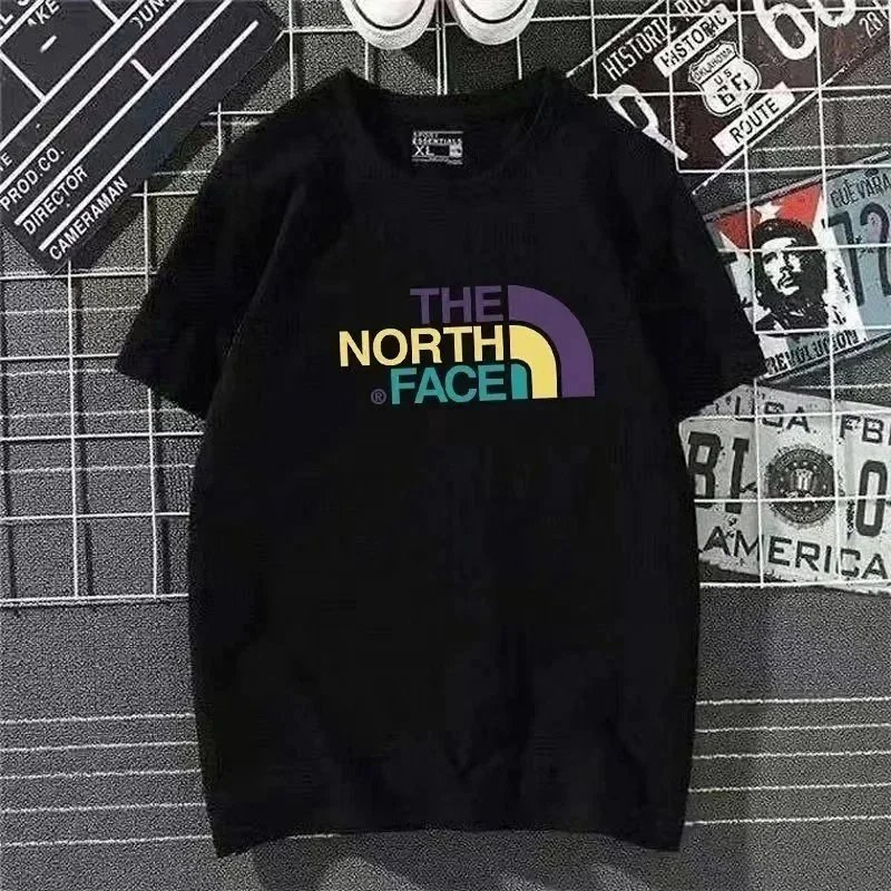 The North Face T-Shirts Short-Sleeve Logo Graphic T-Shirt — 09