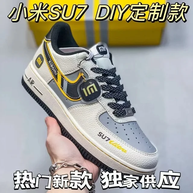 Nike Sneakers Low-top platform product detail image 4