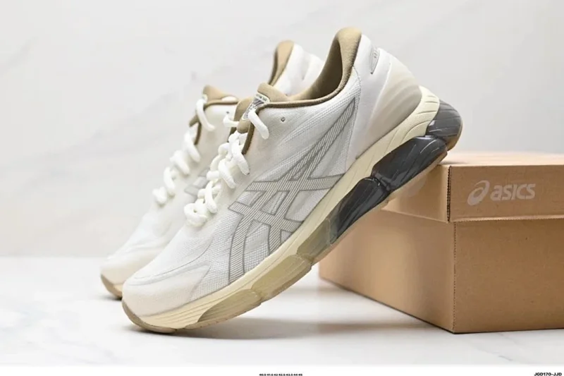 ASICS Sneakers Mesh Running — 06
