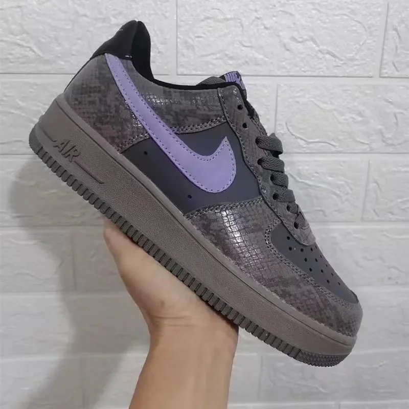 Nike Sneakers Low-top platform — 13
