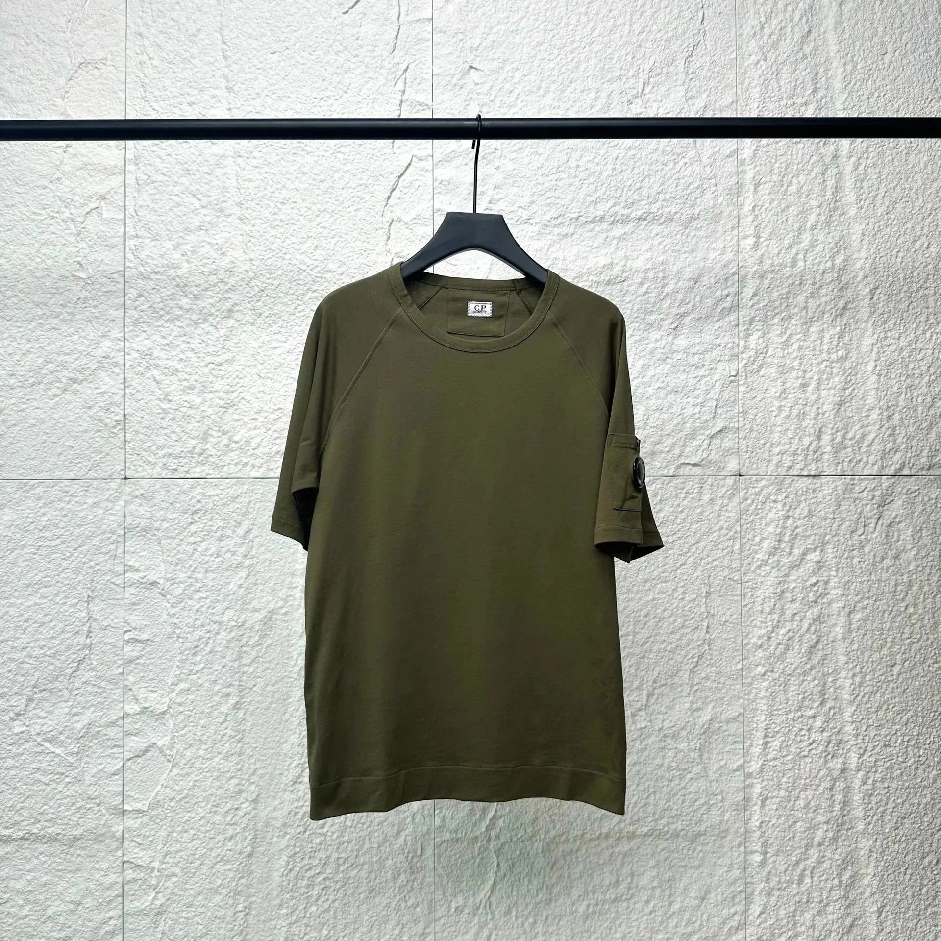 C.P. Company T-Shirts Lens Detail Crew Neck T-Shirt — 9001 army green