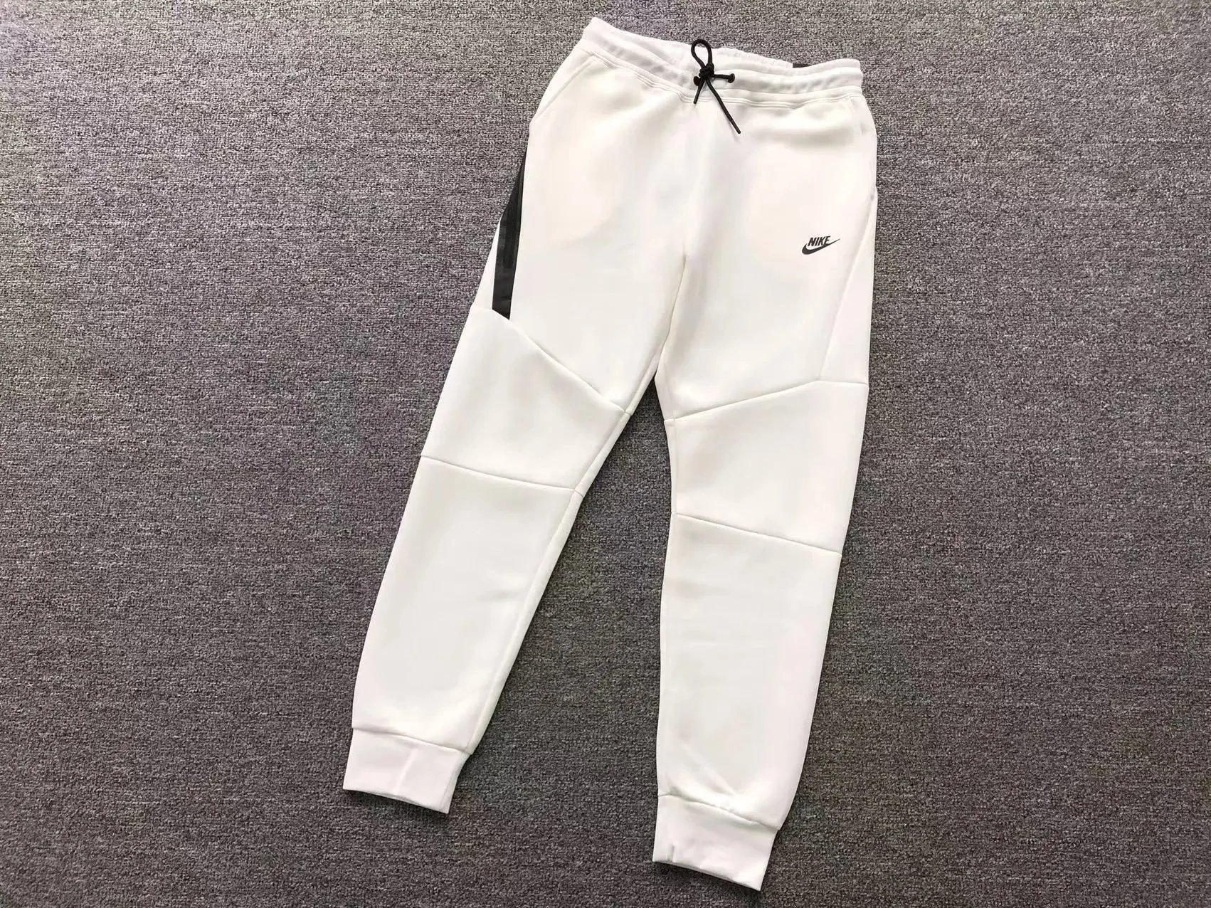 Nike Tracksuits Hooded zip-up tracksuit with chevron chest panel — 02