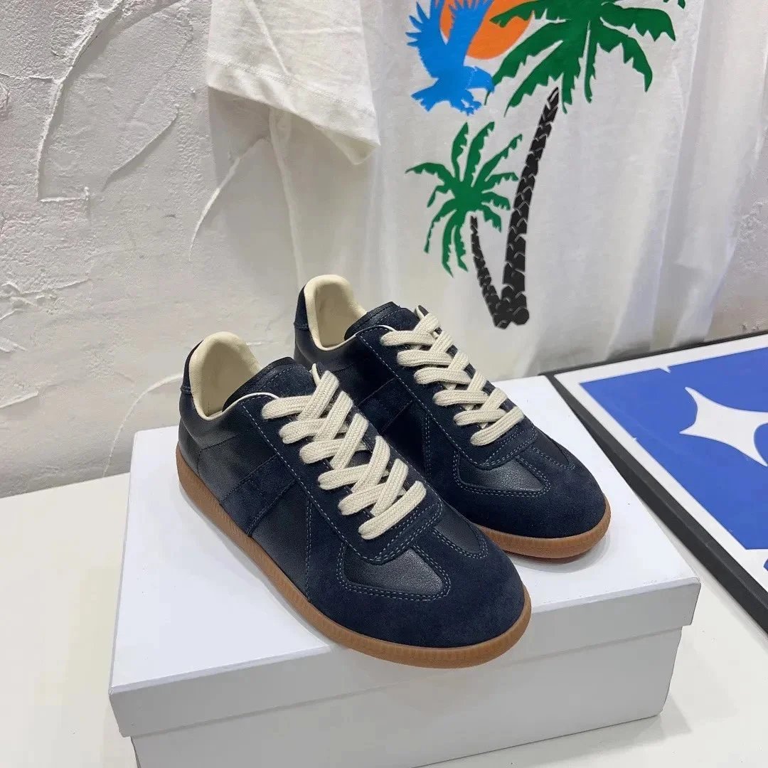 Unbranded Sneakers Low-top lace-up retro with gum soles — 38