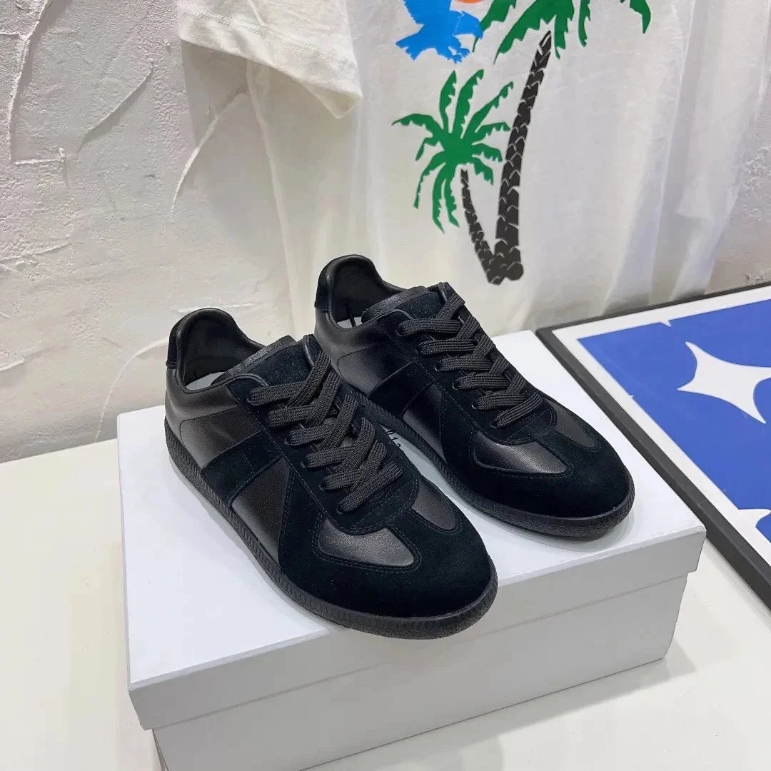 Unbranded Sneakers Low-top lace-up retro with gum soles — 39