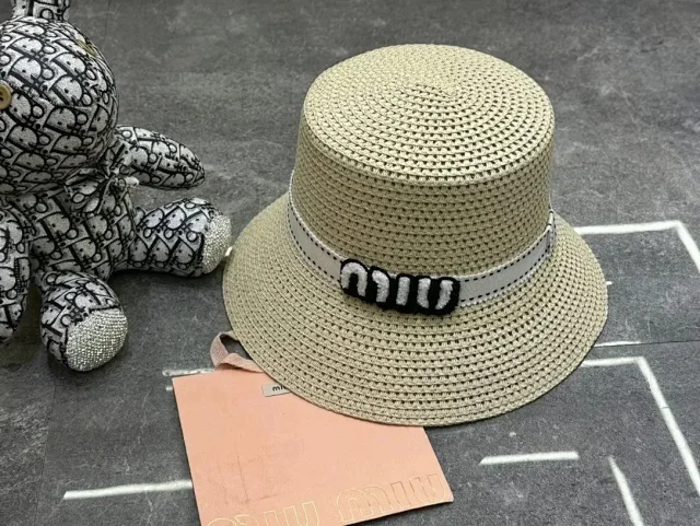 Miu Hats Logo-Band Straw Hat product detail image 1