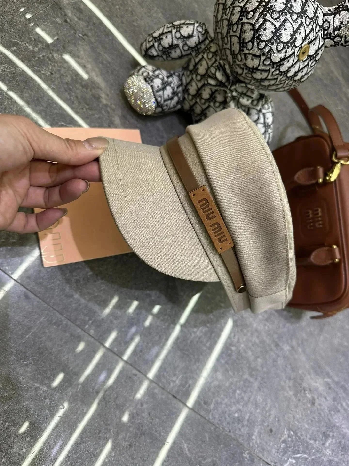 Miu Hats Logo-Band Straw Hat — 31