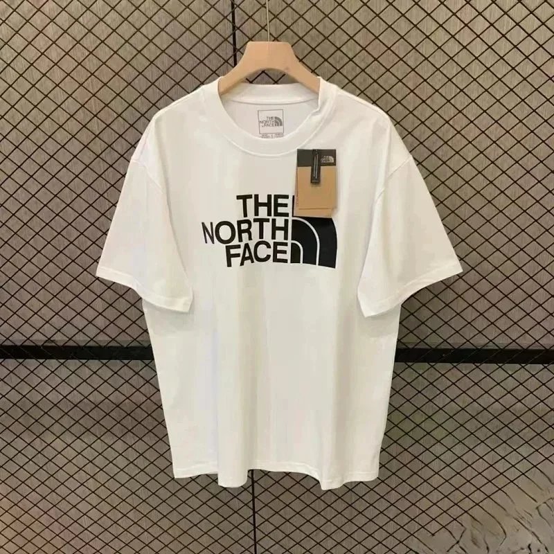 The North Face T-Shirts Short-Sleeve Logo Graphic T-Shirt — 04