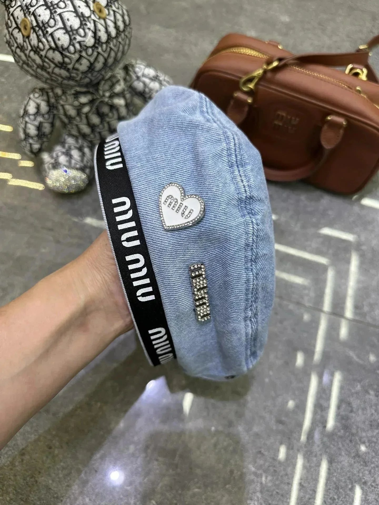 Miu Hats Logo-Band Straw Hat — 25