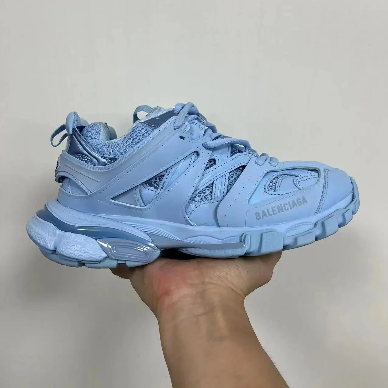 Balenciaga Sneakers Track 3.0 — 25
