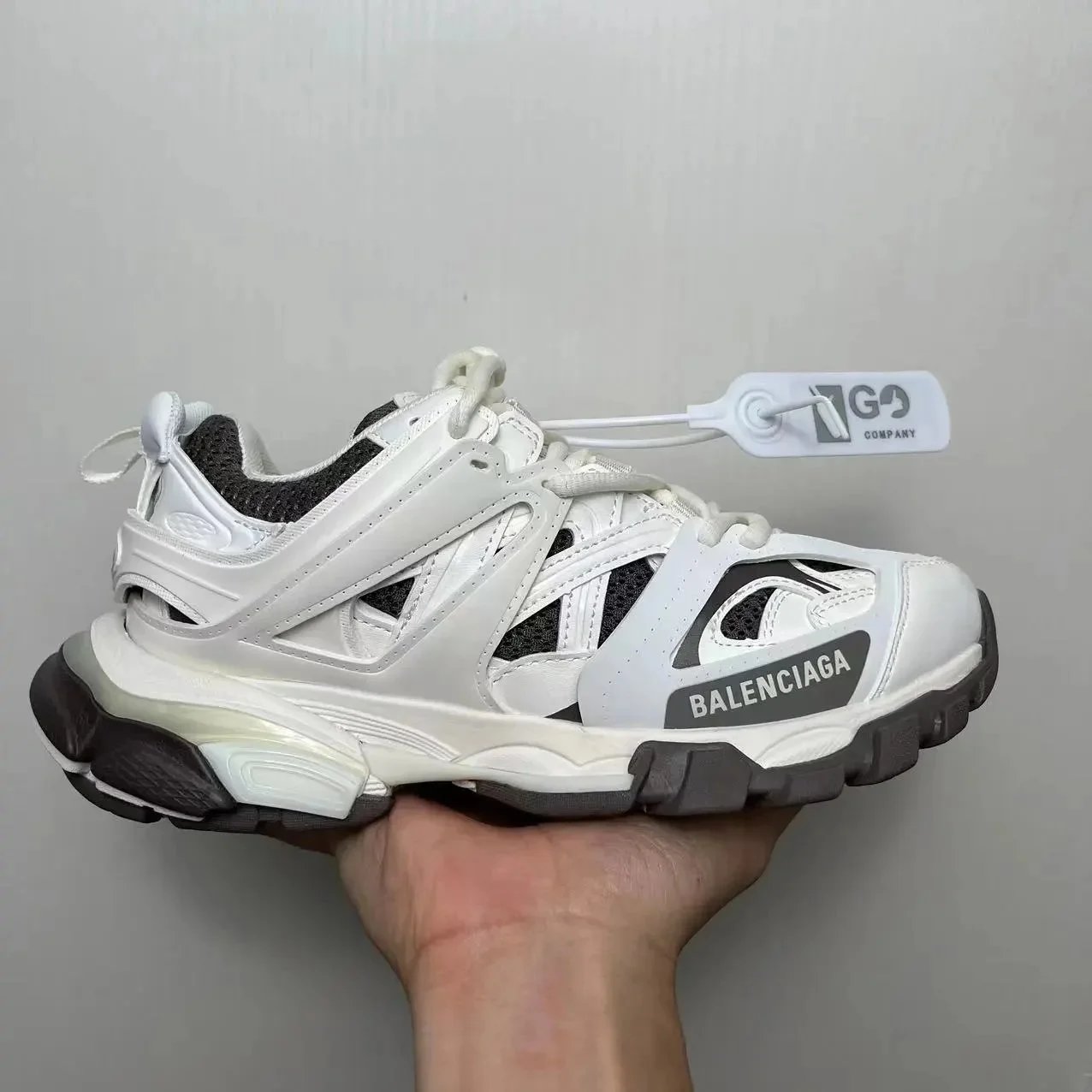 Balenciaga Sneakers Track 3.0 — 17