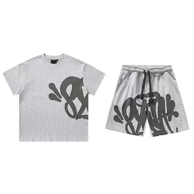 The North Face Matching Sets Hoodie or T-Shirt and Shorts Set product detail image 2