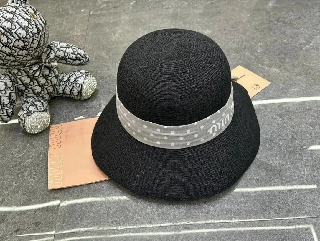 Miu Hats Logo-Band Straw Hat — 20