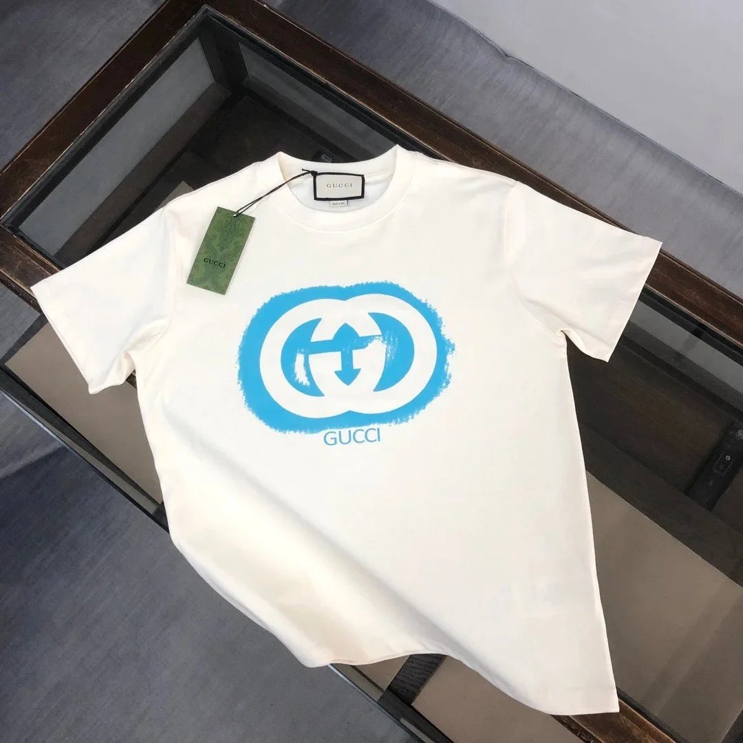 Gucci T-Shirts Crewneck Logo Graphic — 32