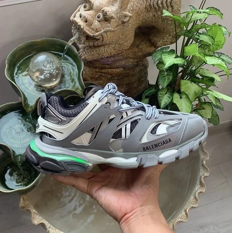 Balenciaga Sneakers Track 3.0 — 2