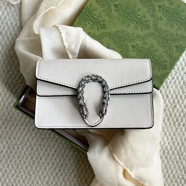 Unbranded Shoulder Bags Small flap bag with textured horseshoe clasp product detail image 6